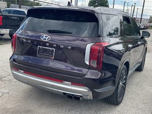 Used 2023 Hyundai Palisade Calligraphy image 31