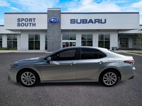 Used 2024 Toyota Camry LE FWD image 7