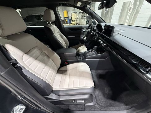 Used 2023 Honda CR-V Sport Touring image 43