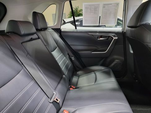 Used 2020 Toyota RAV4 XLE Premium AWD/4WD image 14