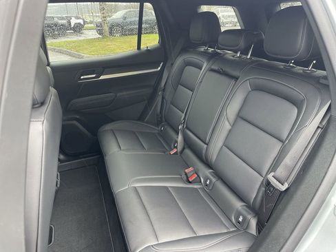 New 2026 GMC Terrain Elevation w/ Elevation Premium Package AWD/4WD image 24