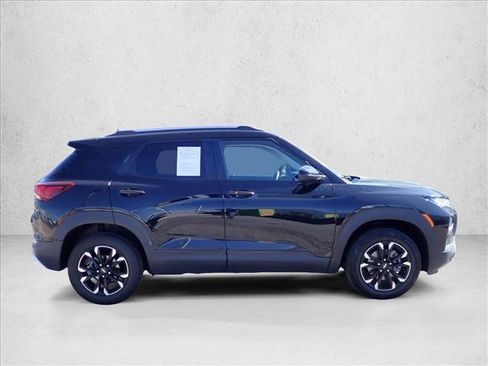 Used 2021 Chevrolet TrailBlazer LT AWD/4WD image 5