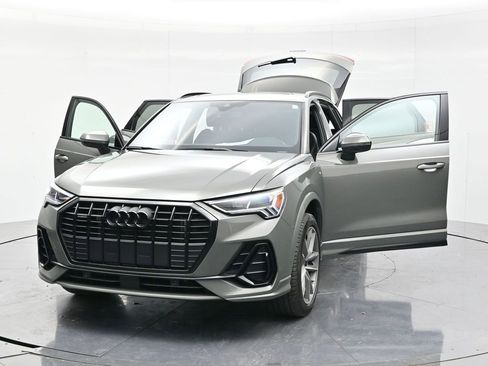 Used 2025 Audi Q3 2.0T Premium AWD/4WD image 52