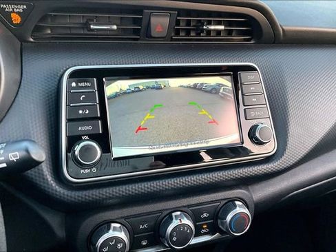 Used 2024 Nissan Kicks S image 21