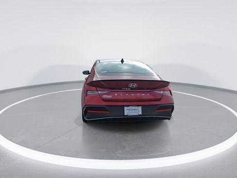 New 2026 Hyundai Elantra Sport image 7