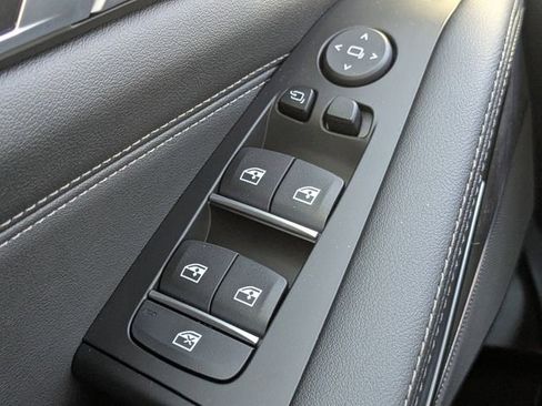 New 2026 BMW X5 xDrive40i w/ Climate Comfort Package image 27