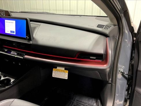 New 2026 Toyota Prius Plug-In Hybrid image 28