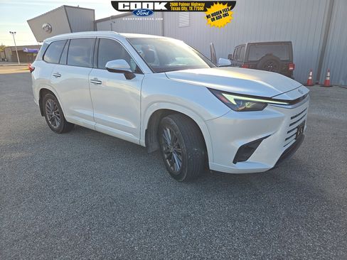 Used 2024 Lexus TX 350 FWD image 10