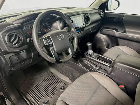 Certified 2022 Toyota Tacoma SR w/ SX Package RWD image 9