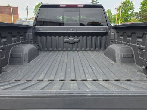 Used 2020 Chevrolet Silverado 1500 LT Trail Boss AWD/4WD image 20