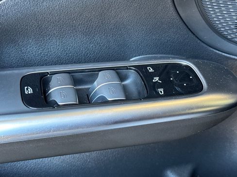 New 2025 Mercedes-Benz C 300 4MATIC Sedan image 13