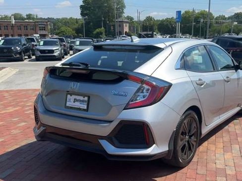Used 2019 Honda Civic EX image 2