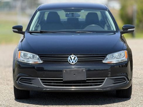 Used 2013 Volkswagen Jetta SE FWD image 5