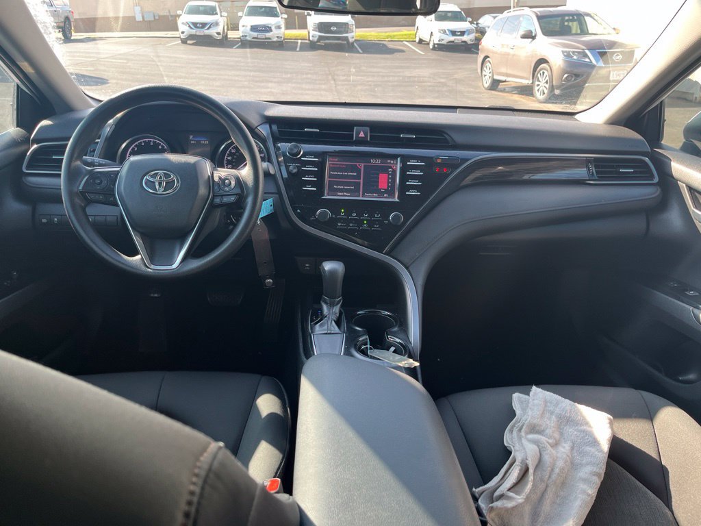 Used 2019 Toyota Camry LE FWD image 24