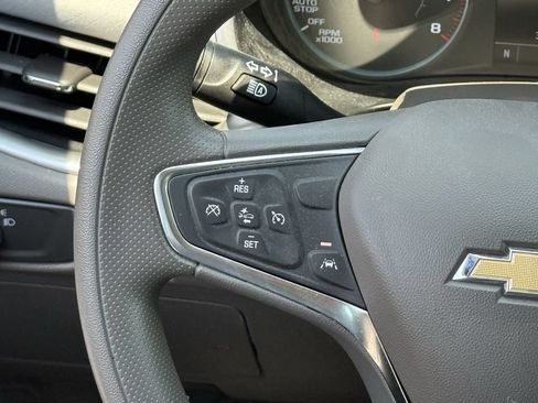 Used 2025 Chevrolet Malibu LT FWD image 13