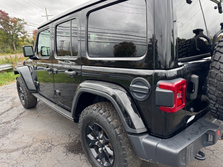 Used 2019 Jeep Wrangler Unlimited Sahara w/ Quick Order Package 24M Moab AWD/4WD image 10