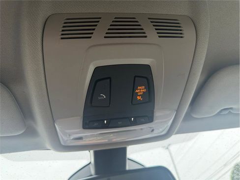 Used 2016 BMW i8 image 29