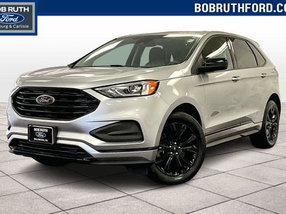 Used 2022 Ford Edge SE w/ Black Appearance Package