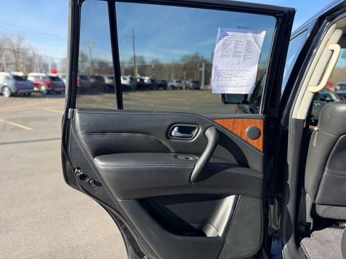 Used 2019 INFINITI QX80 Luxe w/ Proassist Package image 12