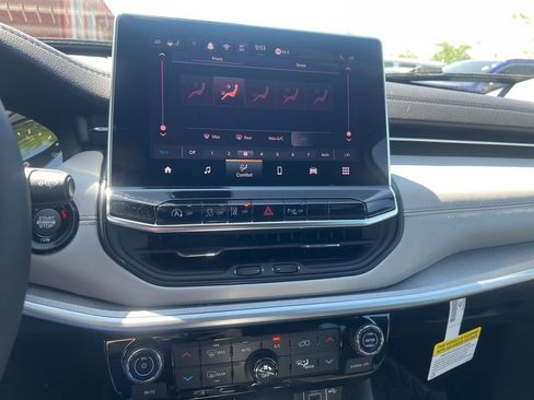 New 2026 Jeep Compass Limited AWD/4WD image 24