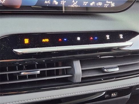 New 2025 Buick Enclave Sport Touring w/ Super Cruise Package image 20