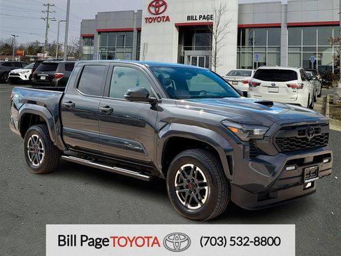 Used 2026 Toyota Tacoma TRD Sport w/ TRD Sport Premium Package AWD/4WD image 1
