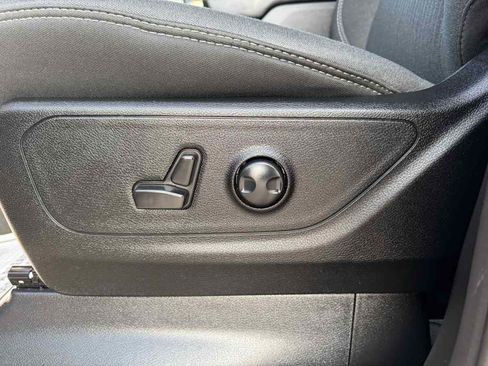 Used 2023 RAM 1500 Big Horn AWD/4WD image 27