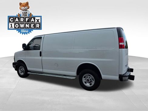Certified 2024 GMC Savana 2500 w/ Driver Convenience Package RWD image 5