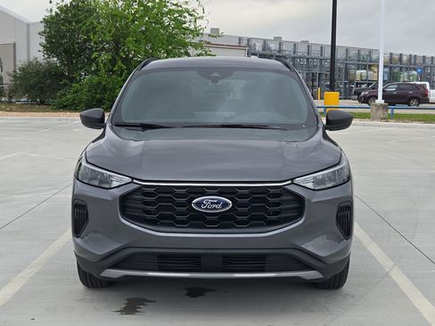 Used 2025 Ford Escape ST-Line w/ Tech Pack #1 image 10