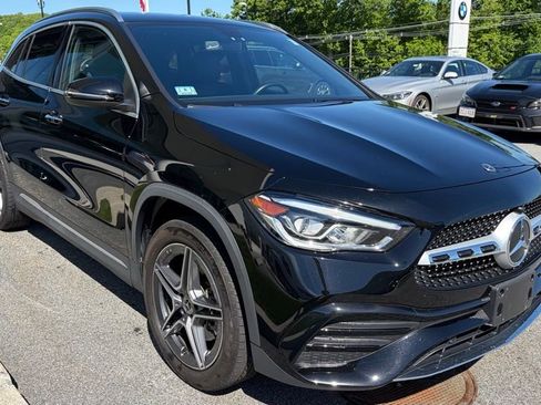 Used 2023 Mercedes-Benz GLA 250 4MATIC image 4