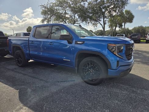 Used 2024 GMC Sierra 1500 Elevation RWD image 2