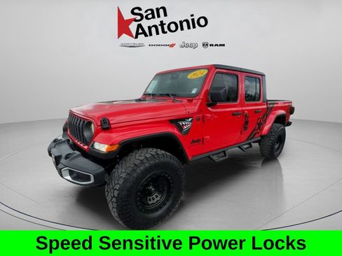 Used 2024 Jeep Gladiator Sport AWD/4WD image 7
