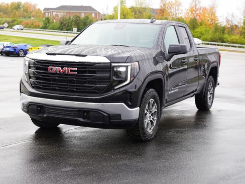 New 2026 GMC Sierra 1500 Pro w/ Pro Value Package image 3