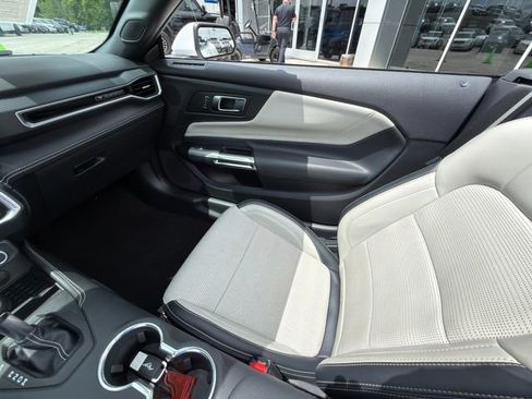 Used 2024 Ford Mustang GT Premium w/ GT Performance Package RWD image 22