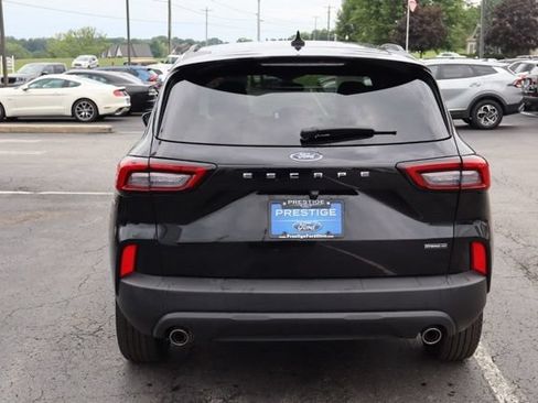 Used 2025 Ford Escape ST-Line Select AWD/4WD image 6