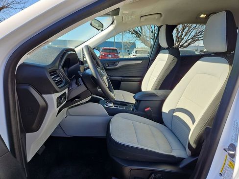 Used 2023 Ford Escape Active image 13