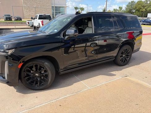 Used 2024 Cadillac Escalade Sport w/ LPO, ONYX Package RWD image 2
