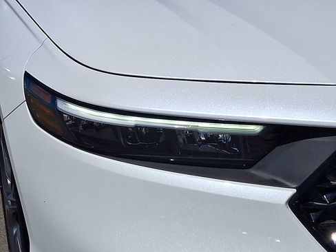 Used 2024 Honda Accord EX image 10