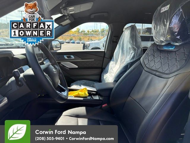 Used 2026 Ford Explorer Platinum w/ LUX Leather Package AWD/4WD image 7
