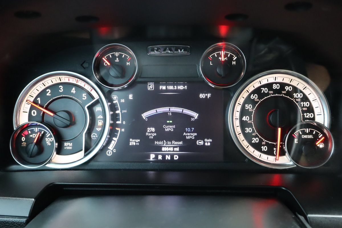 Used 2018 RAM 3500 Laramie w/ Sport Appearance Group AWD/4WD image 33