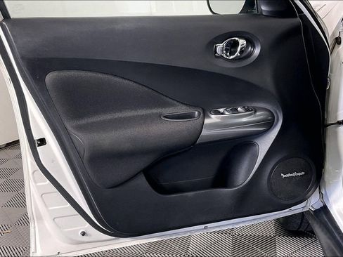 Used 2013 Nissan Juke SL w/ Sport Pkg image 25