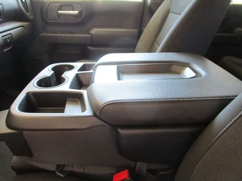Used 2024 Chevrolet Silverado 2500 Custom w/ Custom Value Package AWD/4WD image 36