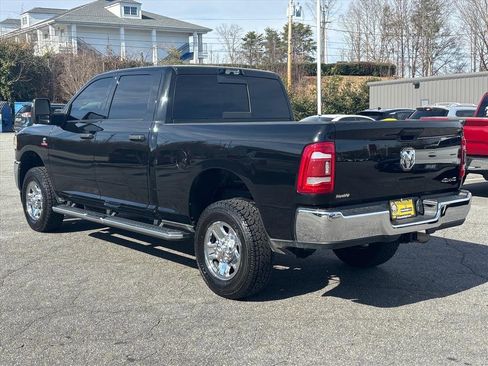 Used 2023 RAM 2500 Tradesman image 23