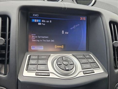 Used 2016 Nissan 370Z Coupe RWD image 12