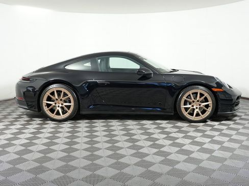 Certified 2025 Porsche 911 Carrera RWD image 8