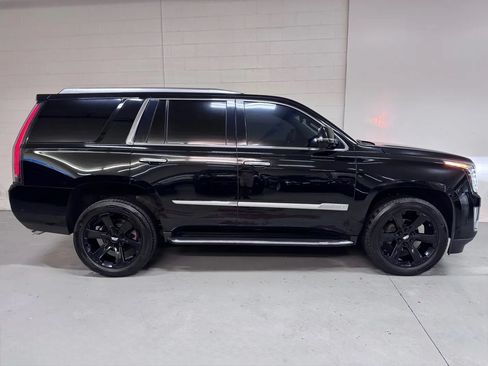 Used 2019 Cadillac Escalade 2WD w/ LPO, Radiant Package image 2