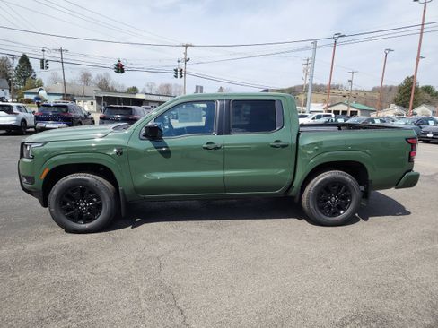 New 2026 Nissan Frontier SV image 6
