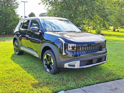 New 2027 Kia Seltos S AWD/4WD image 3