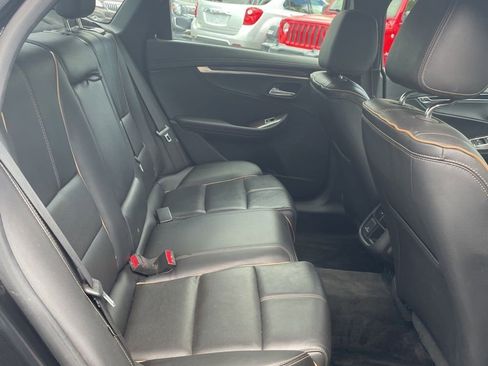 Used 2015 Chevrolet Impala LTZ FWD image 12