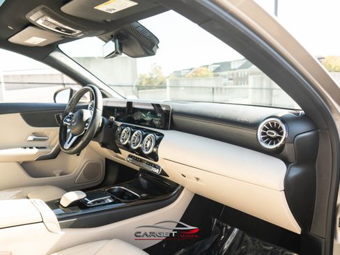 Used 2019 Mercedes-Benz A 220 image 15